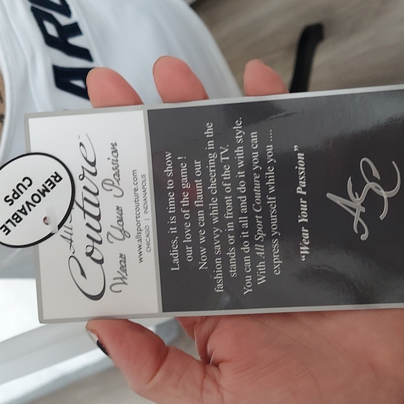 NFL Chargers Football top - Picture 5 of 6